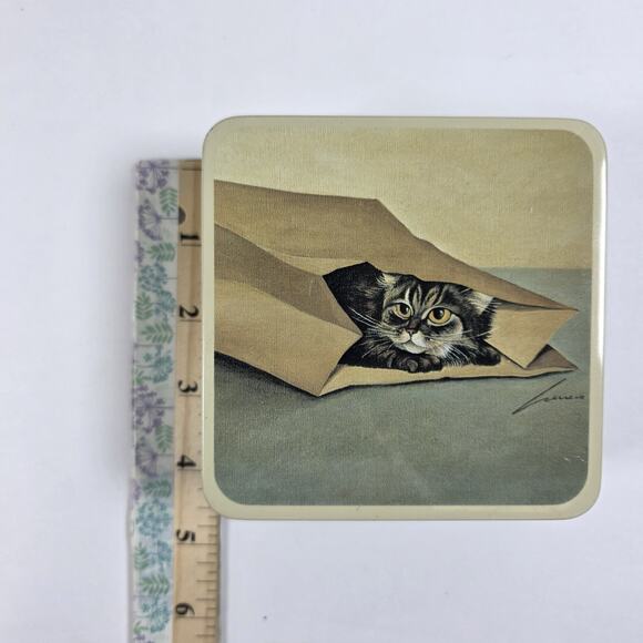 Set 4 Vintage 1982 Lowell Herrero Cat-Themed nesting tins made by Vandor Japan - Picture 12 of 14